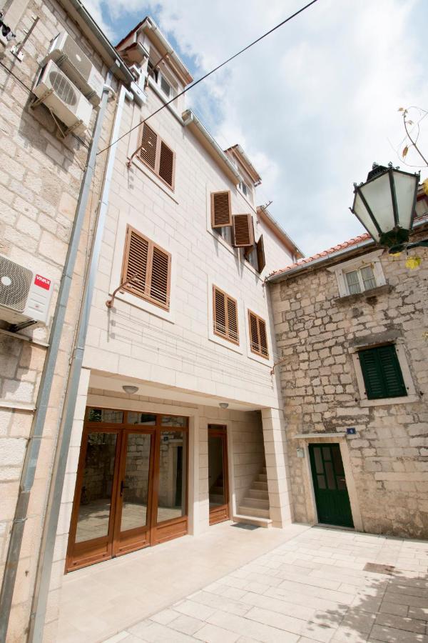 City Center Lux Apartment "Tonci" Omiš Exterior foto